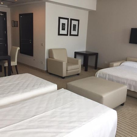 Hotel & Residence 빌라발톨로미야 외부 사진